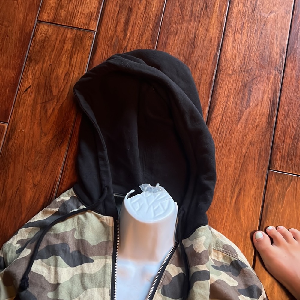 Divided Lightweight Camo Jacket - image 4